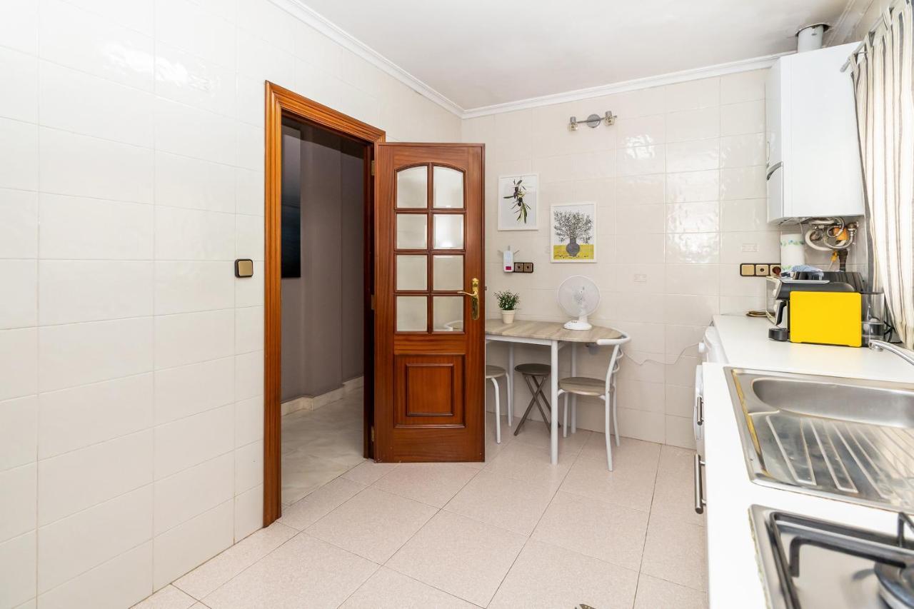 Maxwell House Apartment