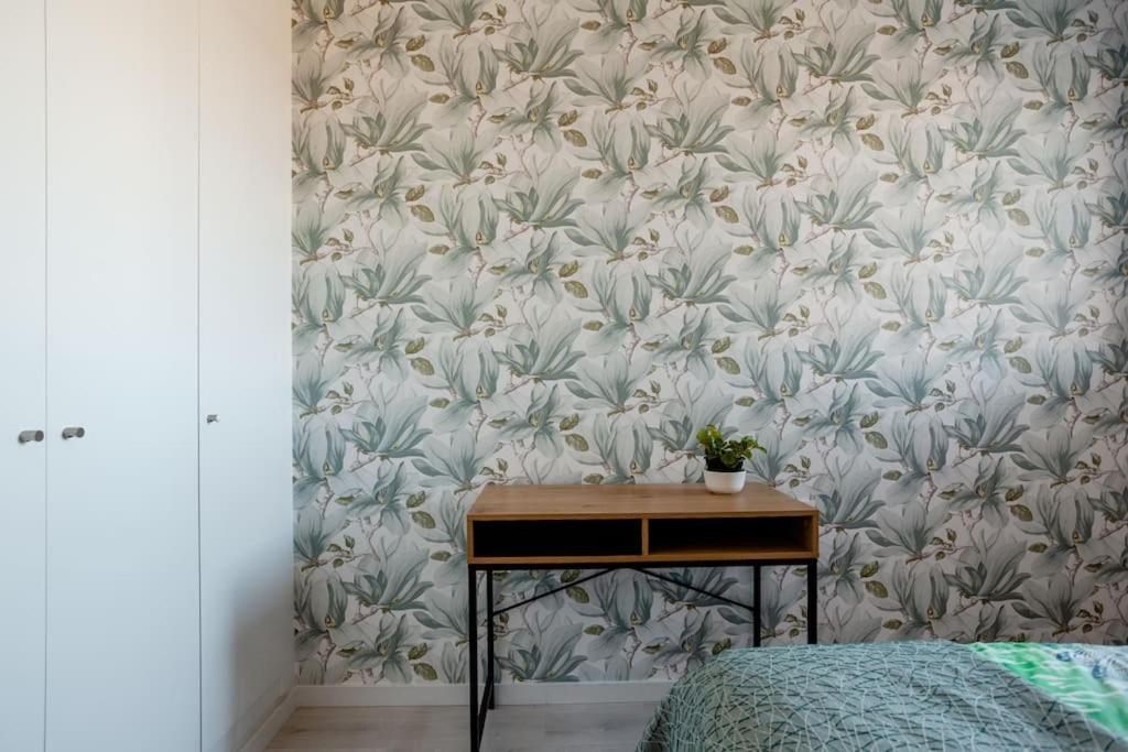 Precioso Apartamento En Residencial Con Piscina