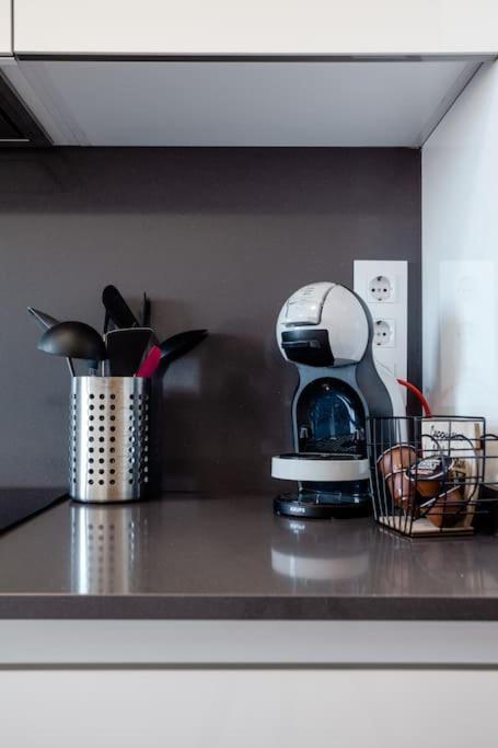 Precioso Apartamento En Residencial Con Piscina *