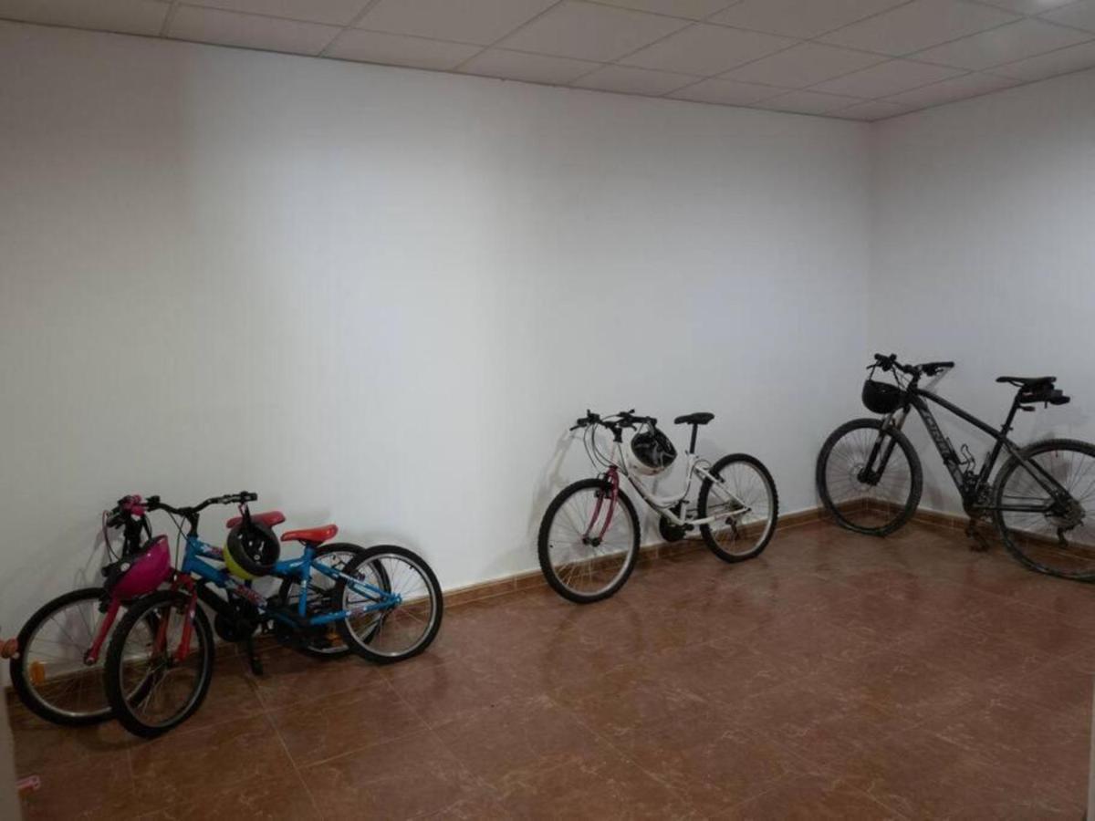 Con Piscina, Jardin Y Aire Acondicionado En La Eliana-l'eliana Pousada