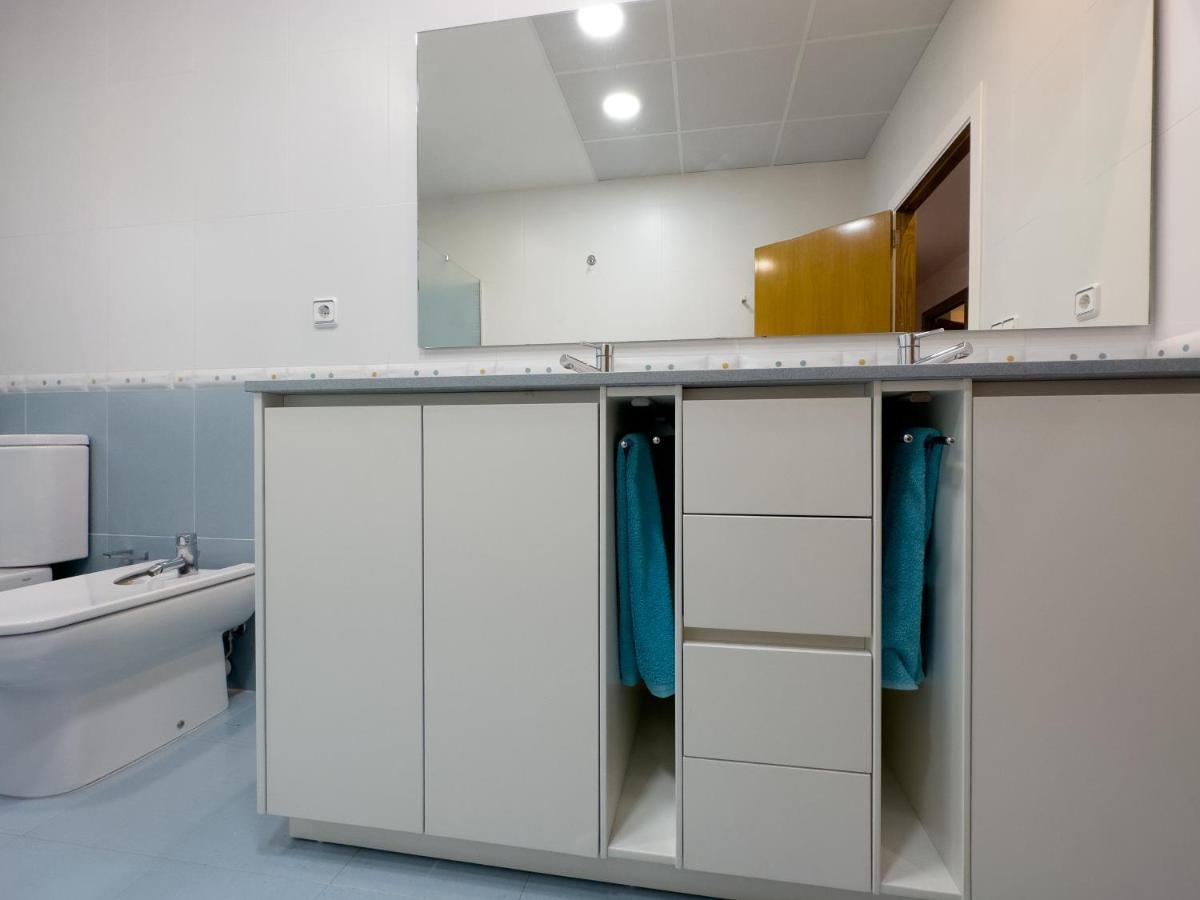 Con Piscina, Jardin Y Aire Acondicionado En La Eliana-l'eliana Pousada *