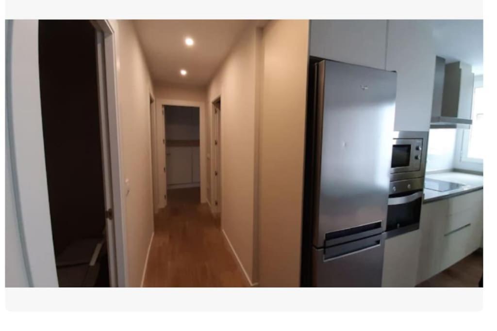Centrico De Diseno En Calle Tres Forques,valencia Apartment *