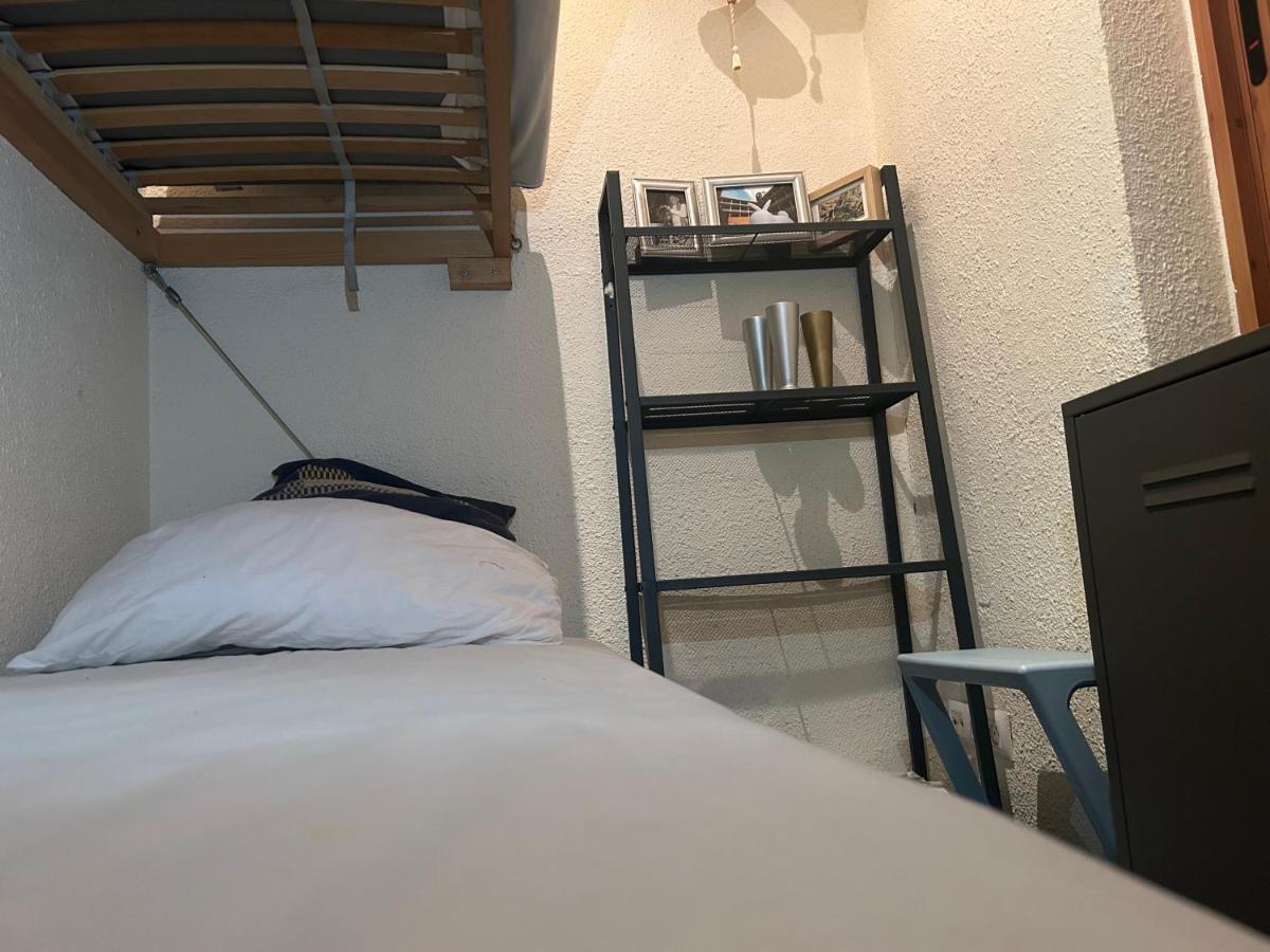 Hostal Hotspot *