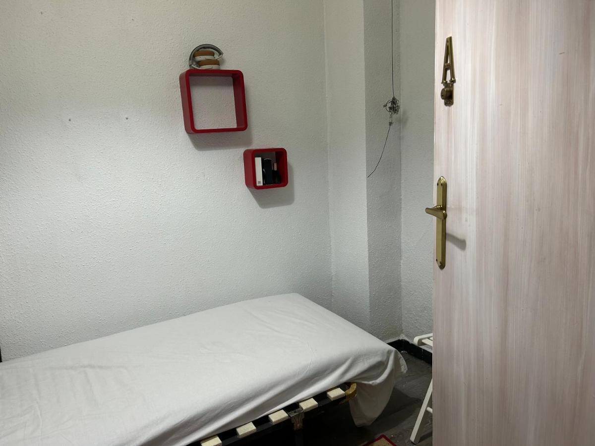 Hotspot Hostel *