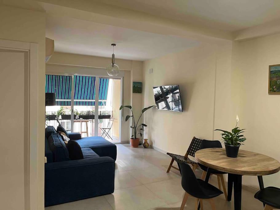 Apartment Modern In Heart Of
