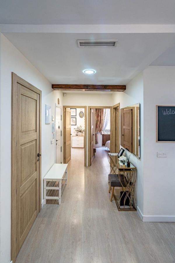 Central Luxury Flat With Free Parking Apartment Valencia