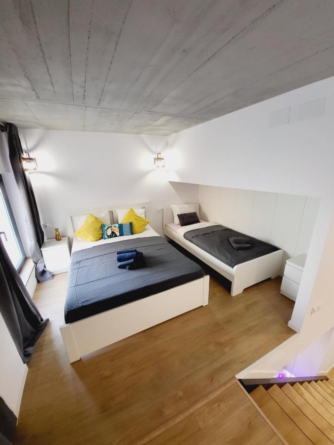 Carbonell 1 Aparthotel *