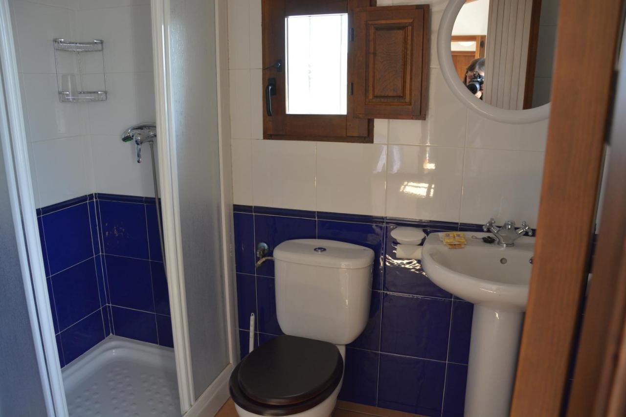 El Pino B & B, Chera Holiday home *