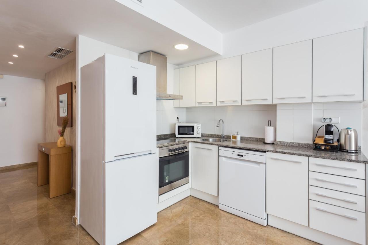 Piso Familiar Cerca Del Centro, Ac Y Wifi Gratis Apartamento Valência