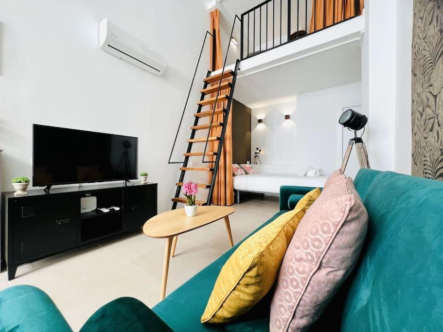 Exclusive Loft In Ruzafa Appartement *