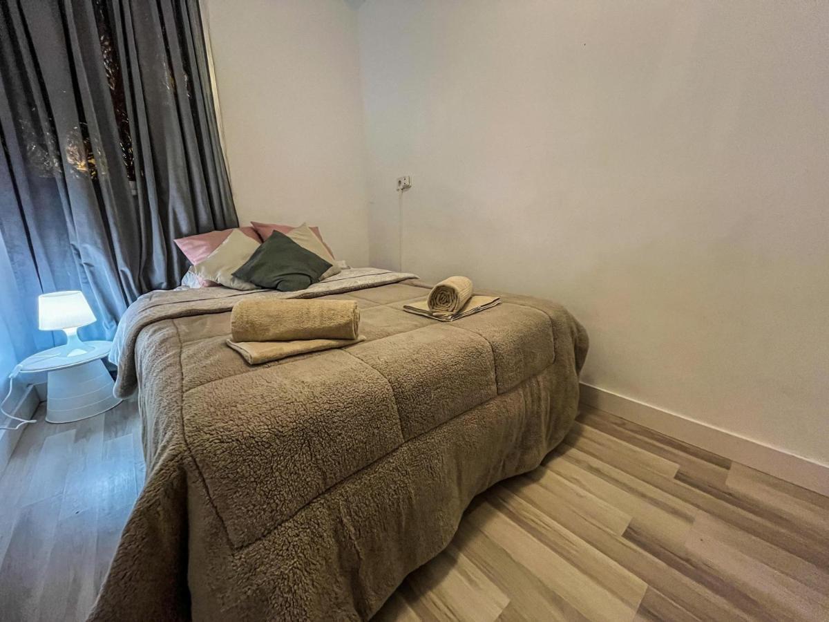 Homestay Apartamento Compartido A 15 Minutos De La Playa En *
