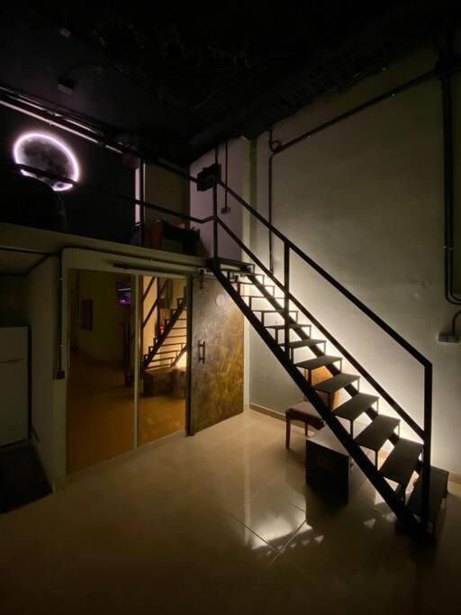 Apartment Ruzafa Roots, 12 Min To Centre, Smart Tv, Wine * Valencia