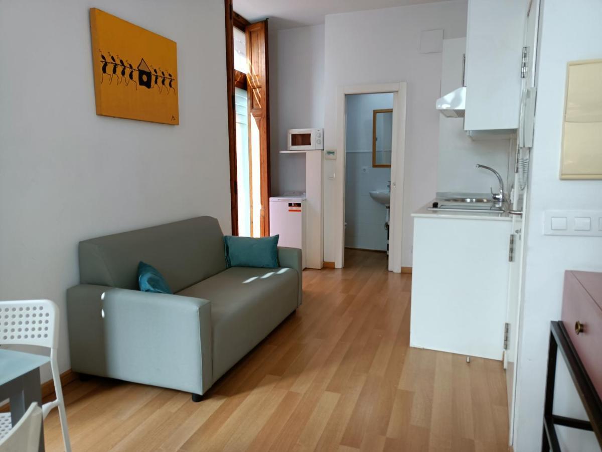 Tossal Apartment *