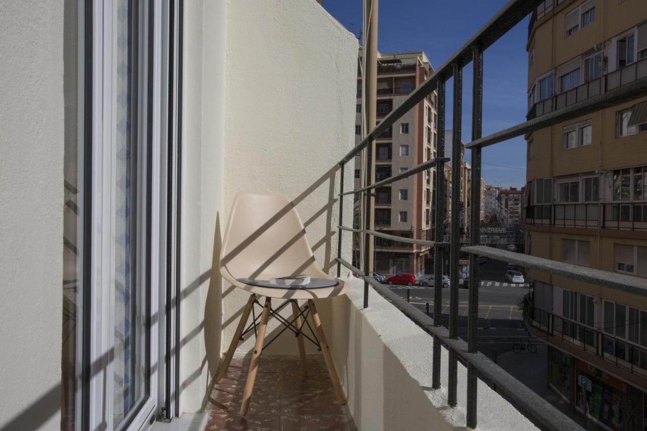 Apartment Singularstays Calderon Valencia