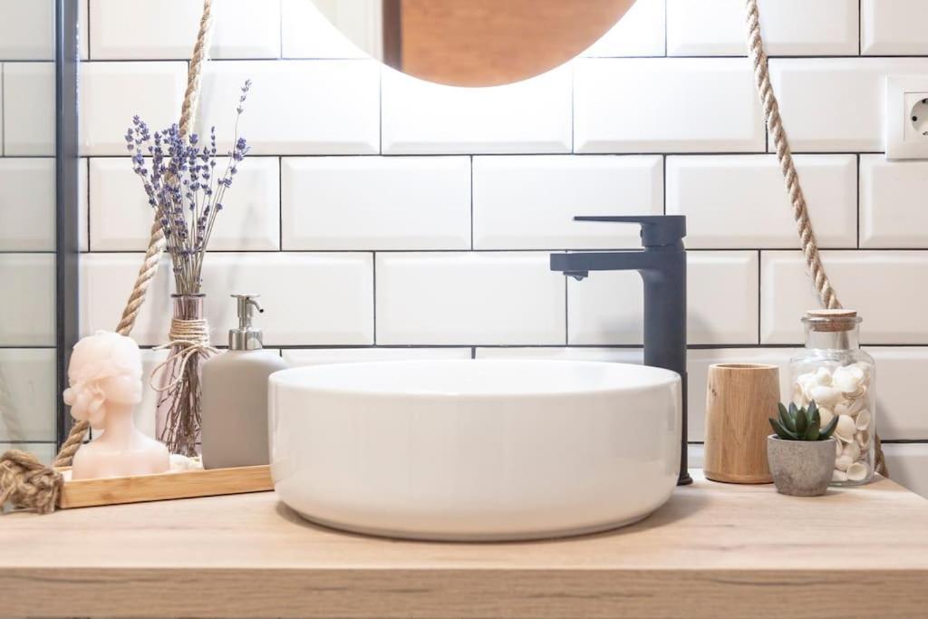 Rb - Urban Loft Retreat, Comfort & Good Location Appartement *