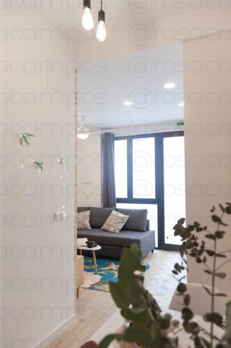 Apartment Rb - Urban Loft Retreat, Comfort & Good Location