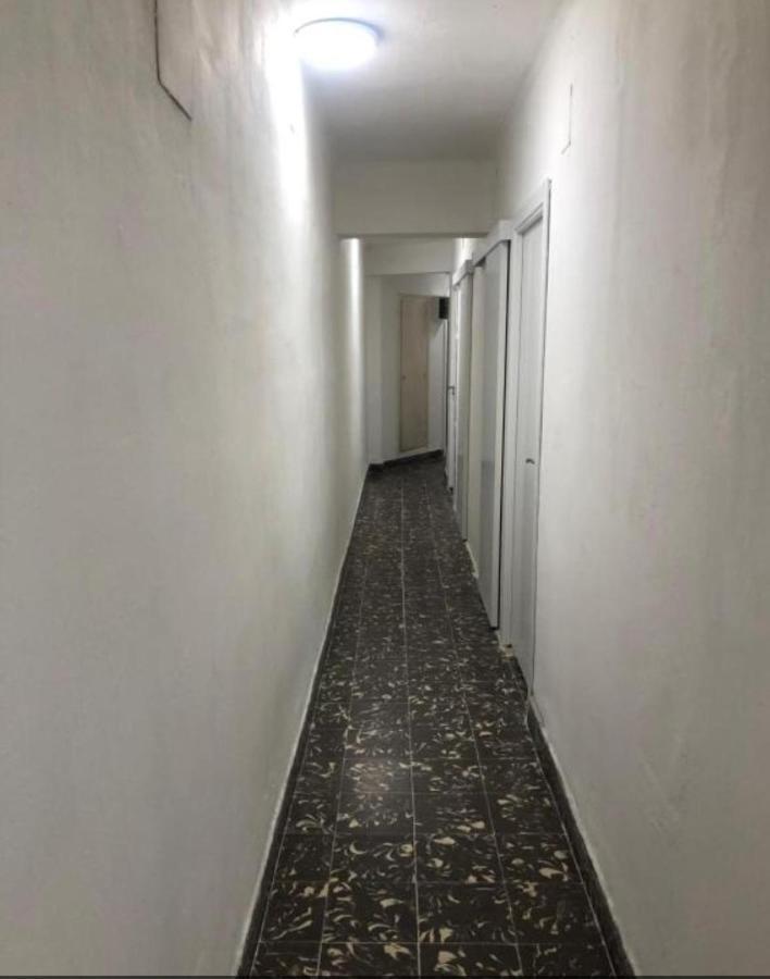 Habitación en casa particular Privadas Y Economicas A Un Paso De Cortes Valencianas
