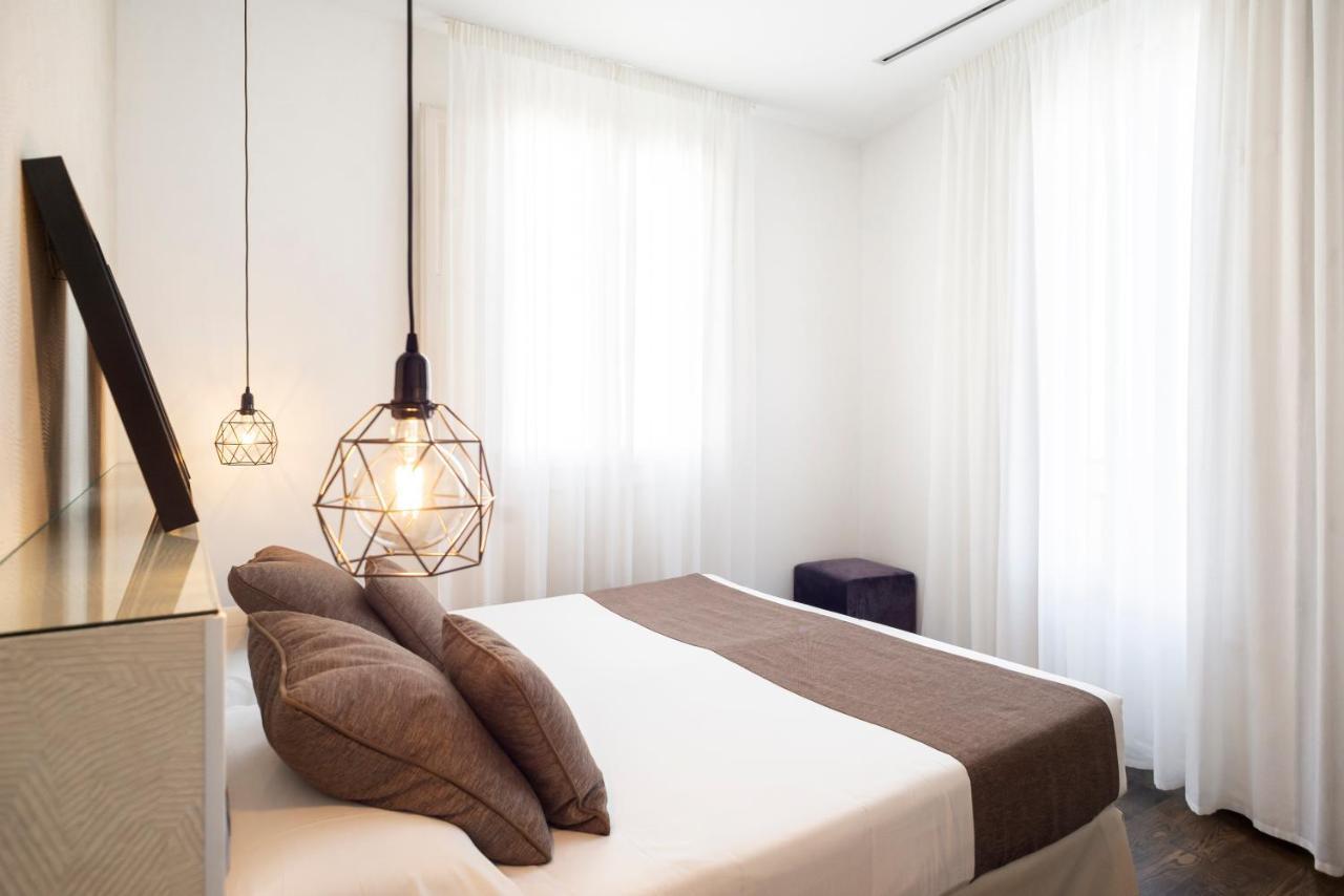Blanq Carmen Hotel 3*
