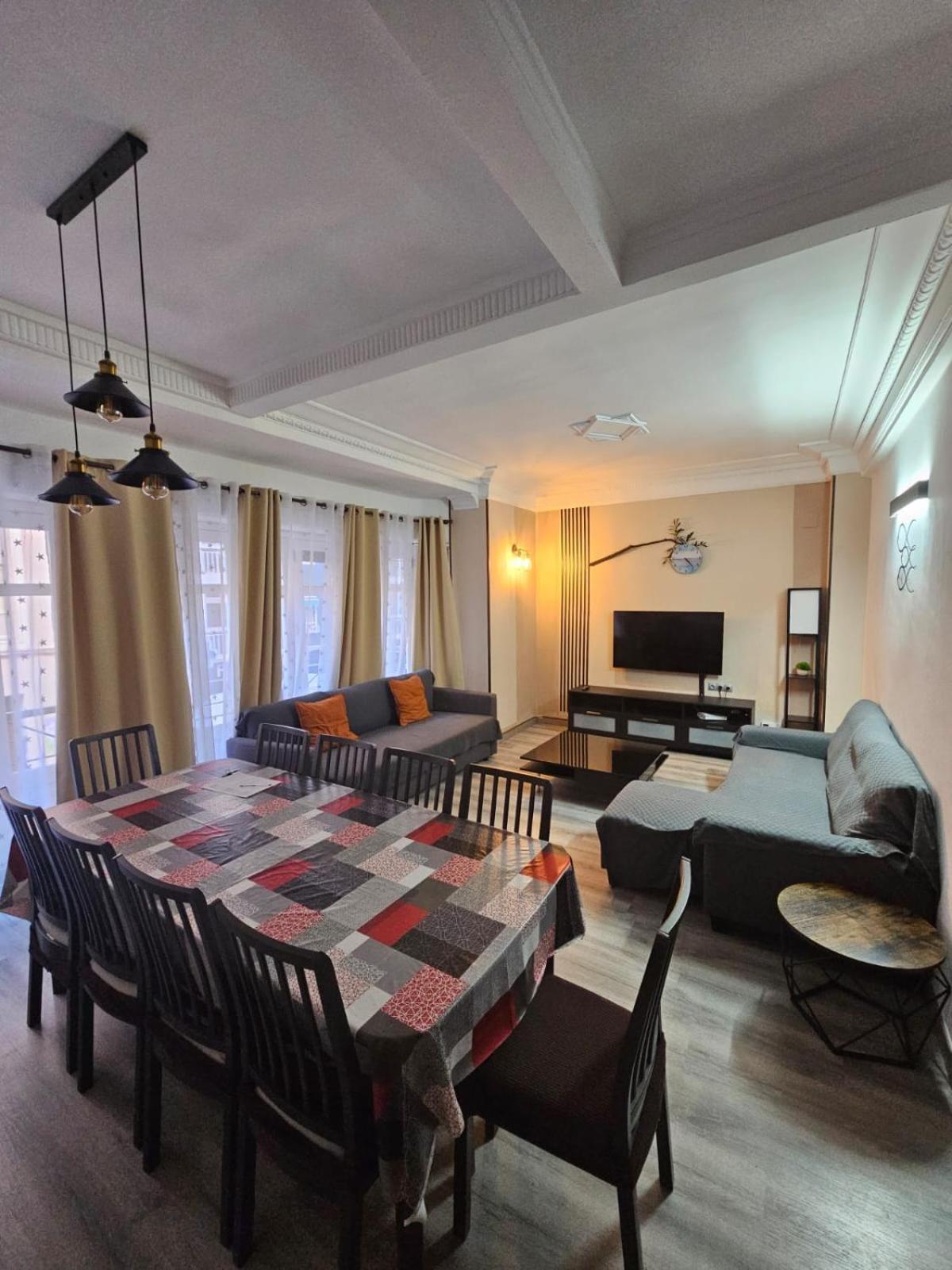 Turia Apartment *