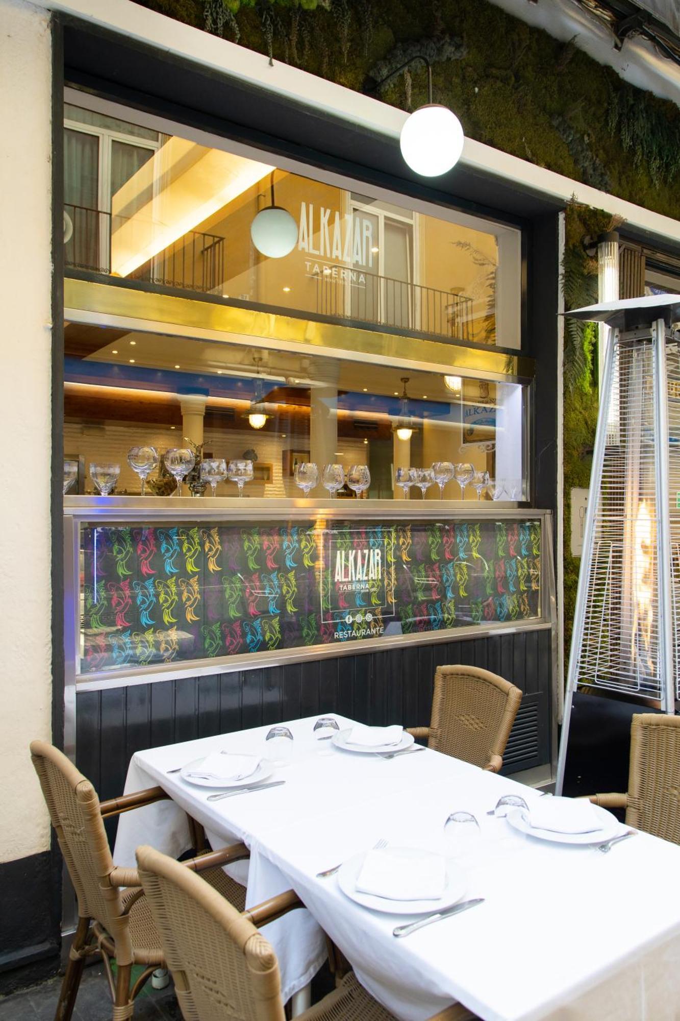 Hotel Alkazar *