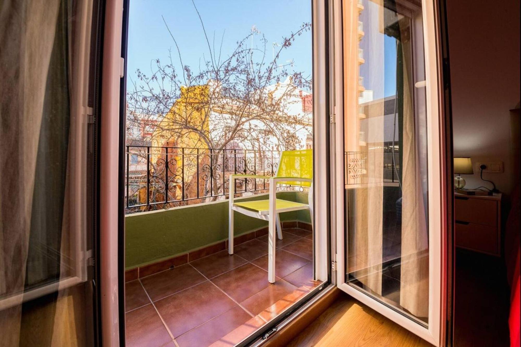 Apartamento Charming Flat In + Air Conditioning + 95 Sq Meters *