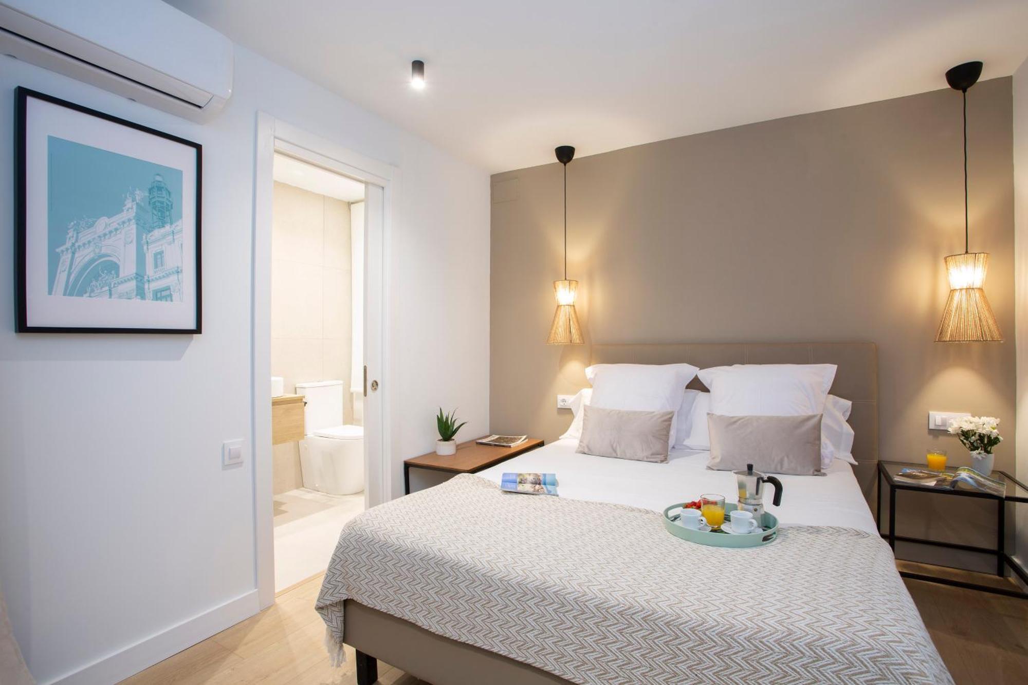 Poeta Llombart Apartment Valencia