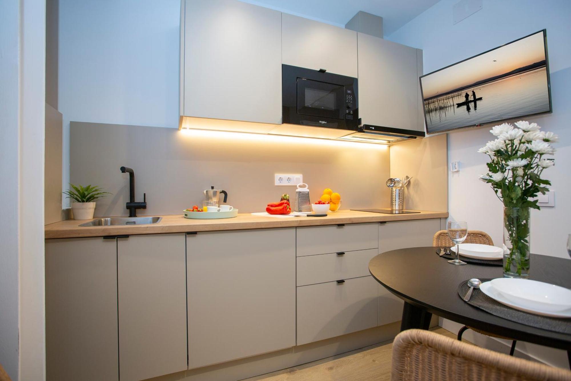 Poeta Llombart Apartment Valencia
