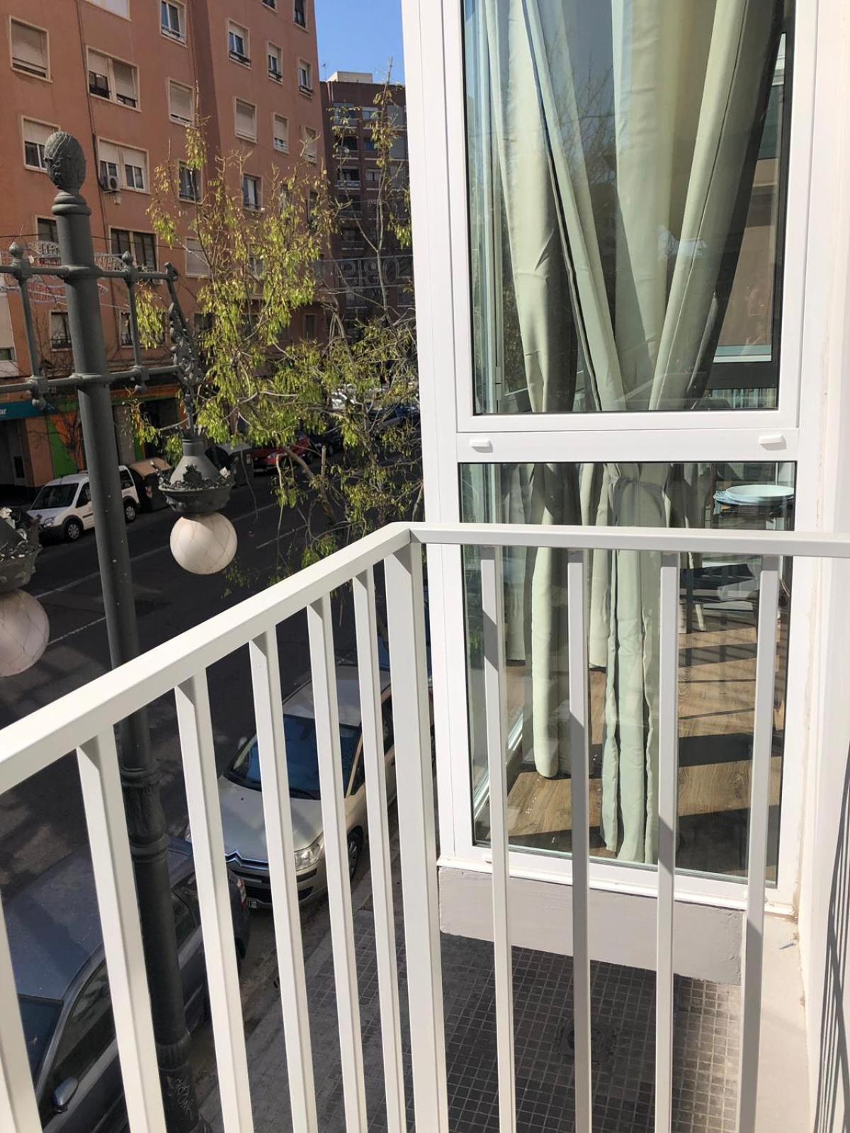 Apartamento Centrico Cerca Al Ayuntamiento+luminoso+acogedor Valência