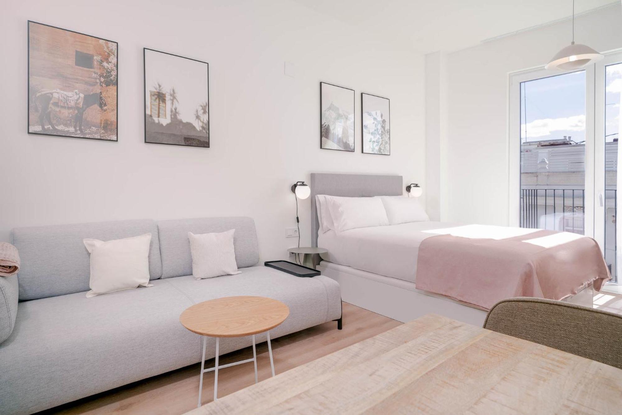 Apartment Limehome Carrer De Sant Jacint Valencia