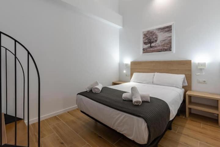 Duplex 6 Pax 2 Bth, Excelent Area Luxor Apartment *