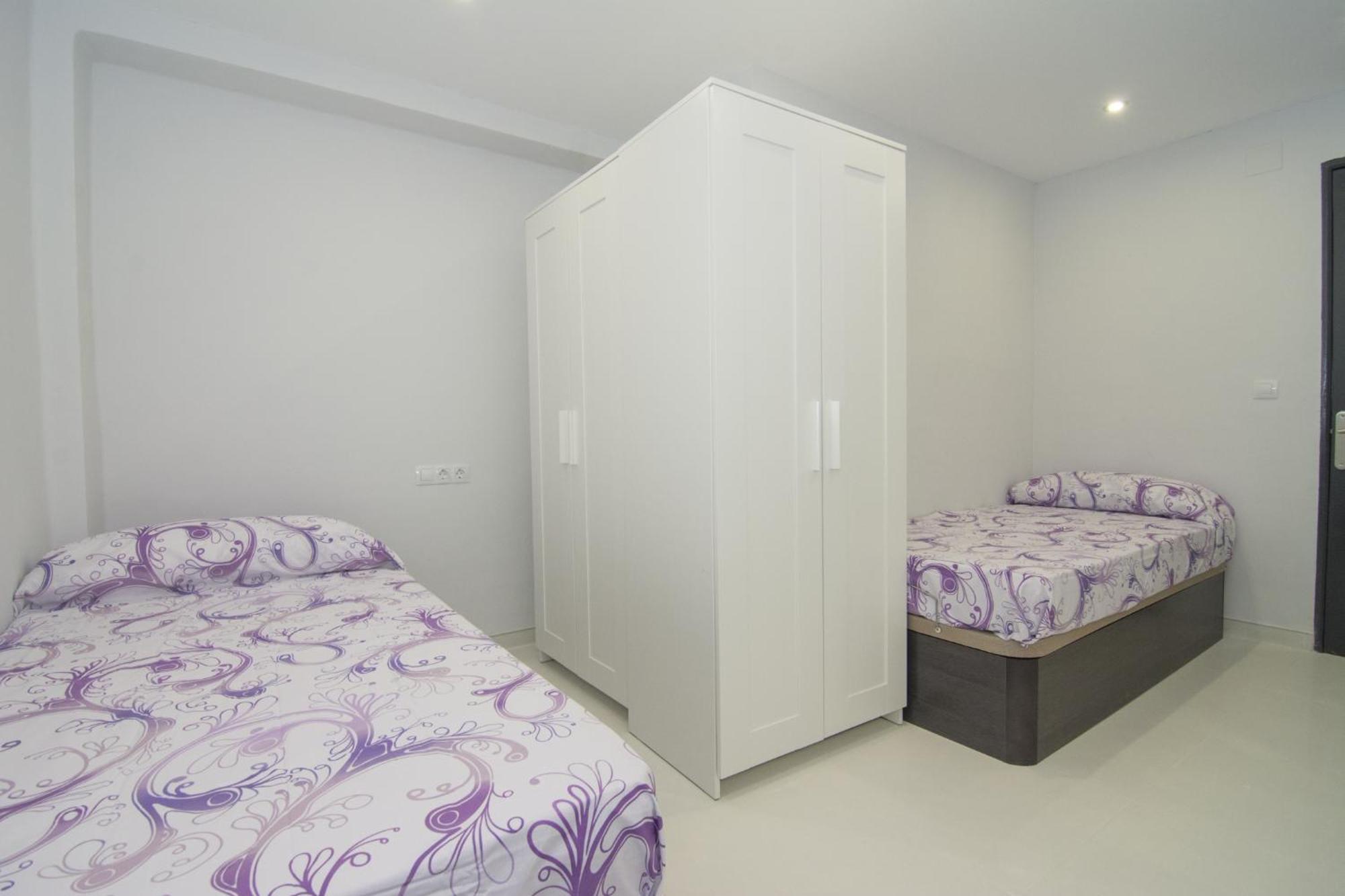 Calm Company Apartment