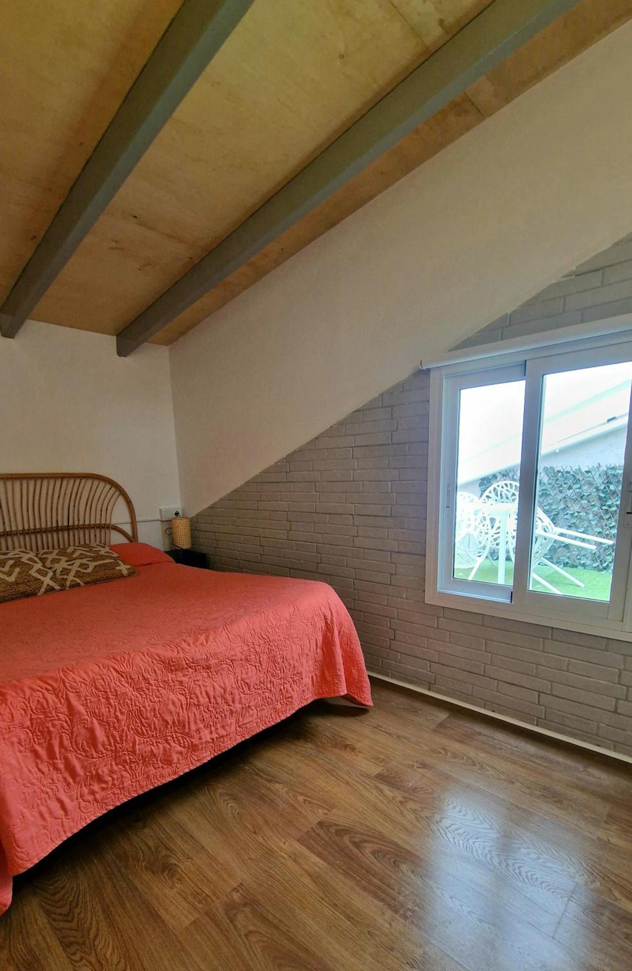 Apartment Loft Independiente Con Piscina Compartida En Centro De Valencia