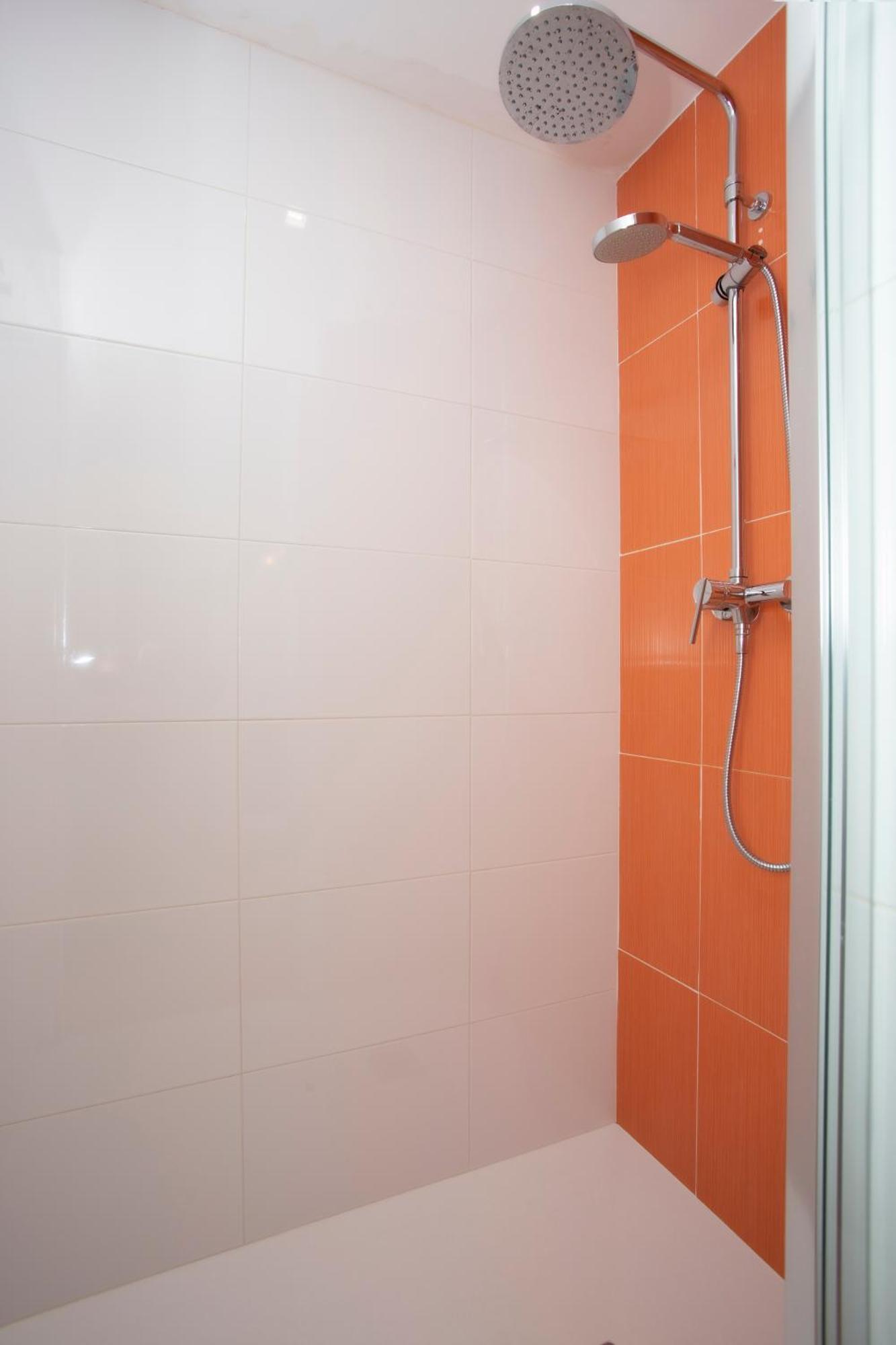 Apartment Singularstays Comedias Iv