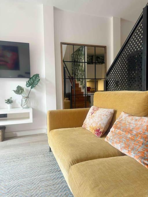 - Cabanyal Boutique Ferienhaus