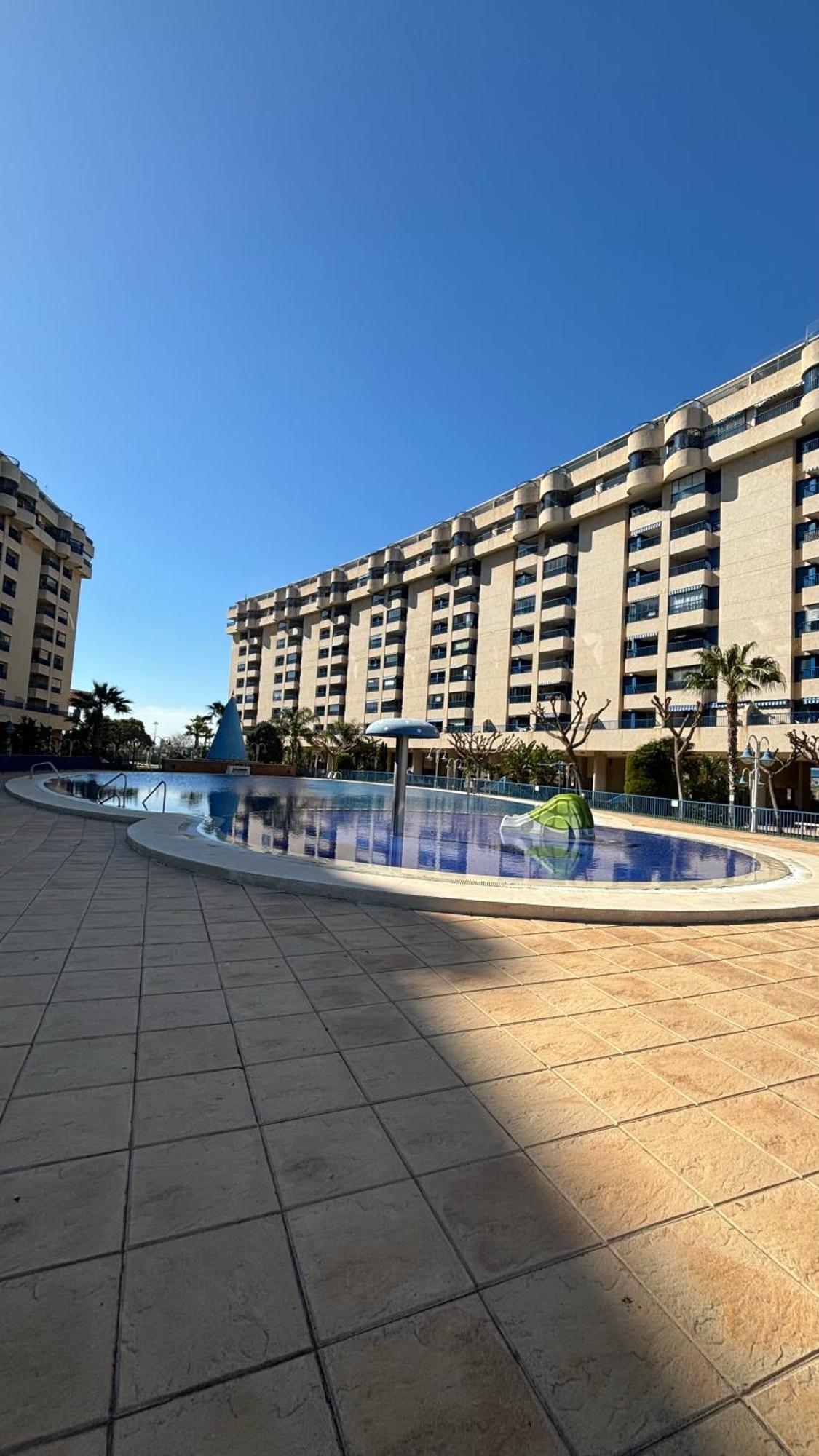 Apto. Luminoso Con Vistas En Playa De La Patacona * Valência