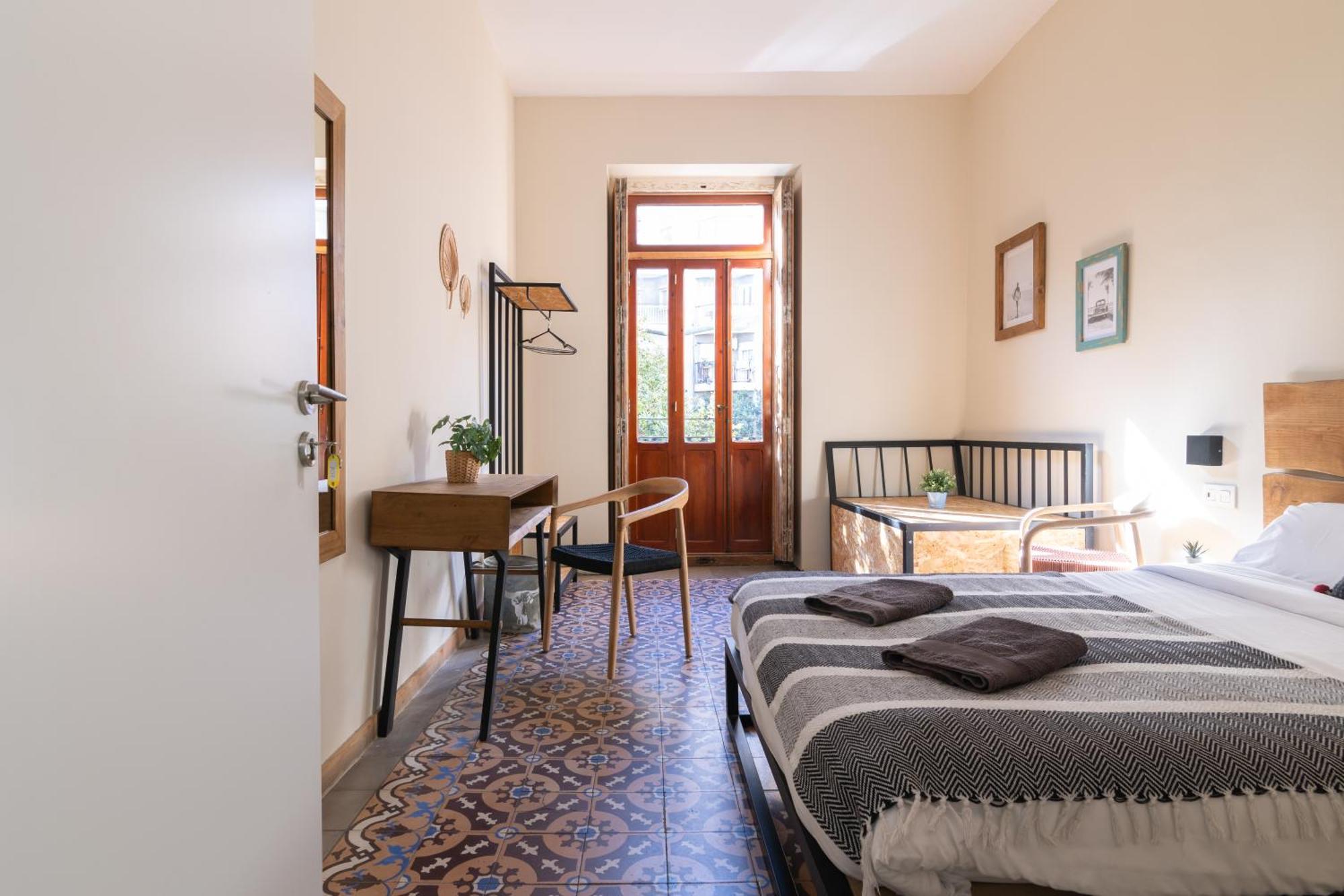 Bird House Bed & Breakfast Valencia