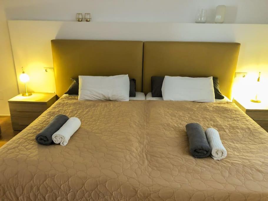 Loft Con Estilo Y Terraza En Centro Historico * Valencia