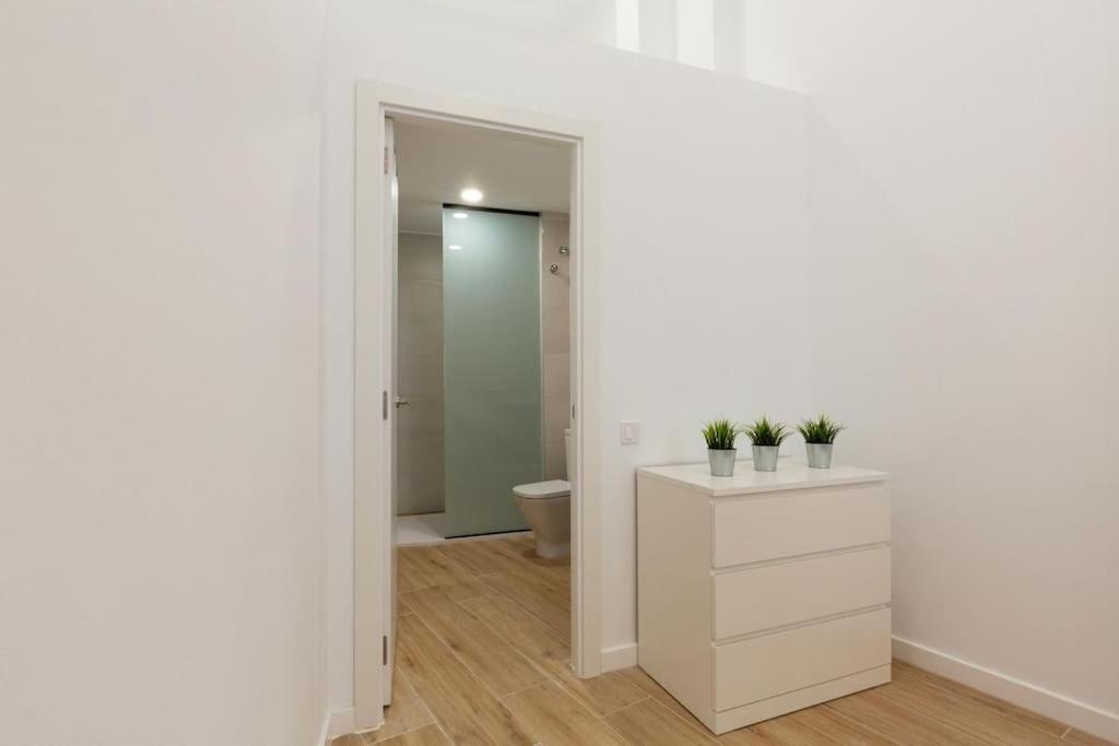 Nuevo Loft En Playa Y Cerca Del Centro, Ac Y Wifi Apartment Valencia