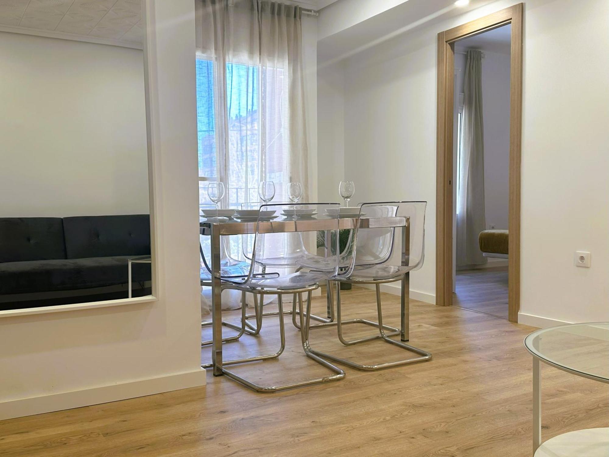 Apartment Furio Silence