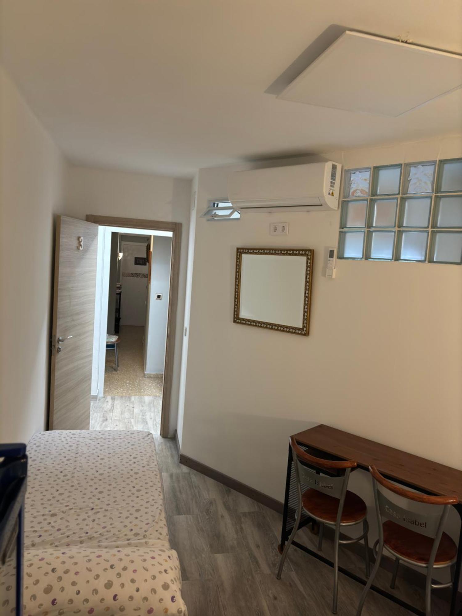 Habitacion En Playa Malvarrosa * Valência