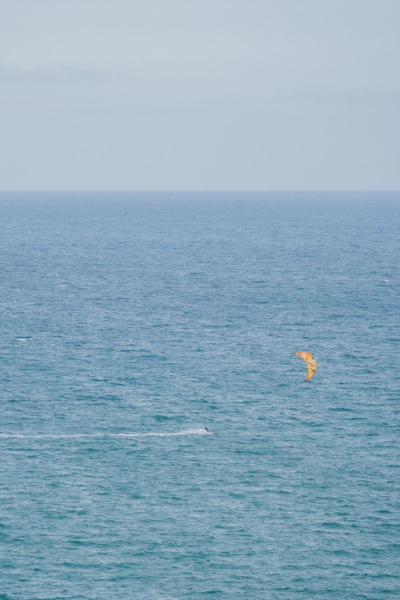 Ocean's Whisper: Les Palmeres Seaview Sanctuary Apartment *