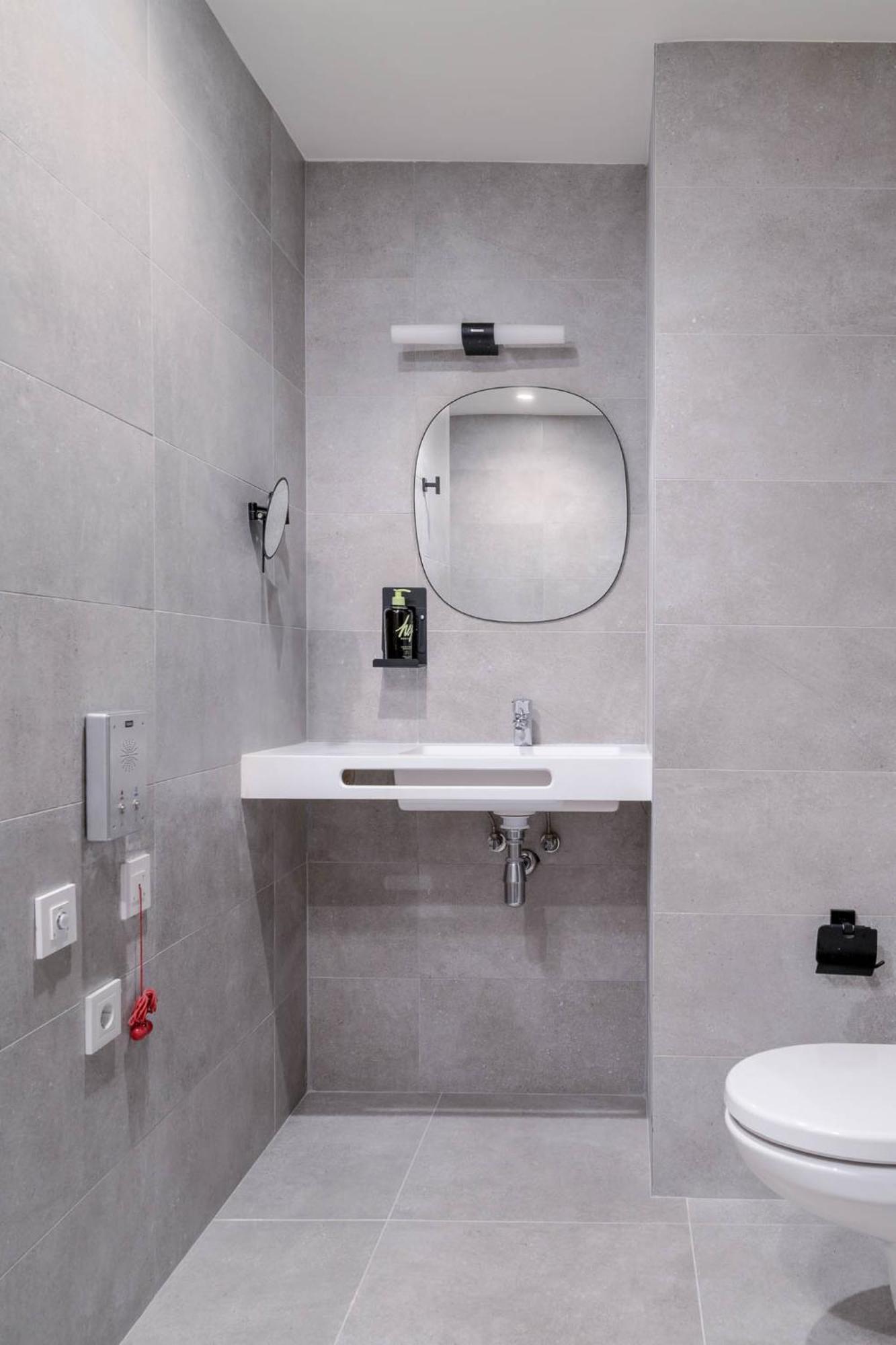 Limehome Carrer De Sant Jacint Apartment *