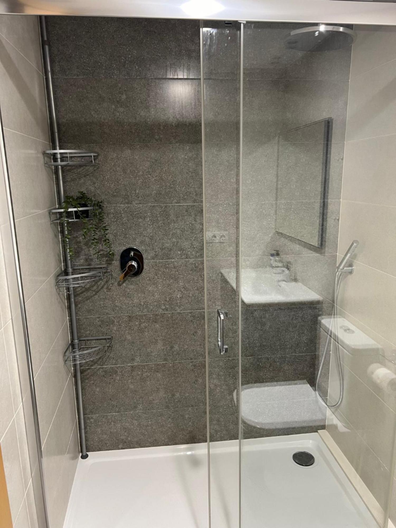 Privatunterkunft Habitacion Doble Con Bano Privado