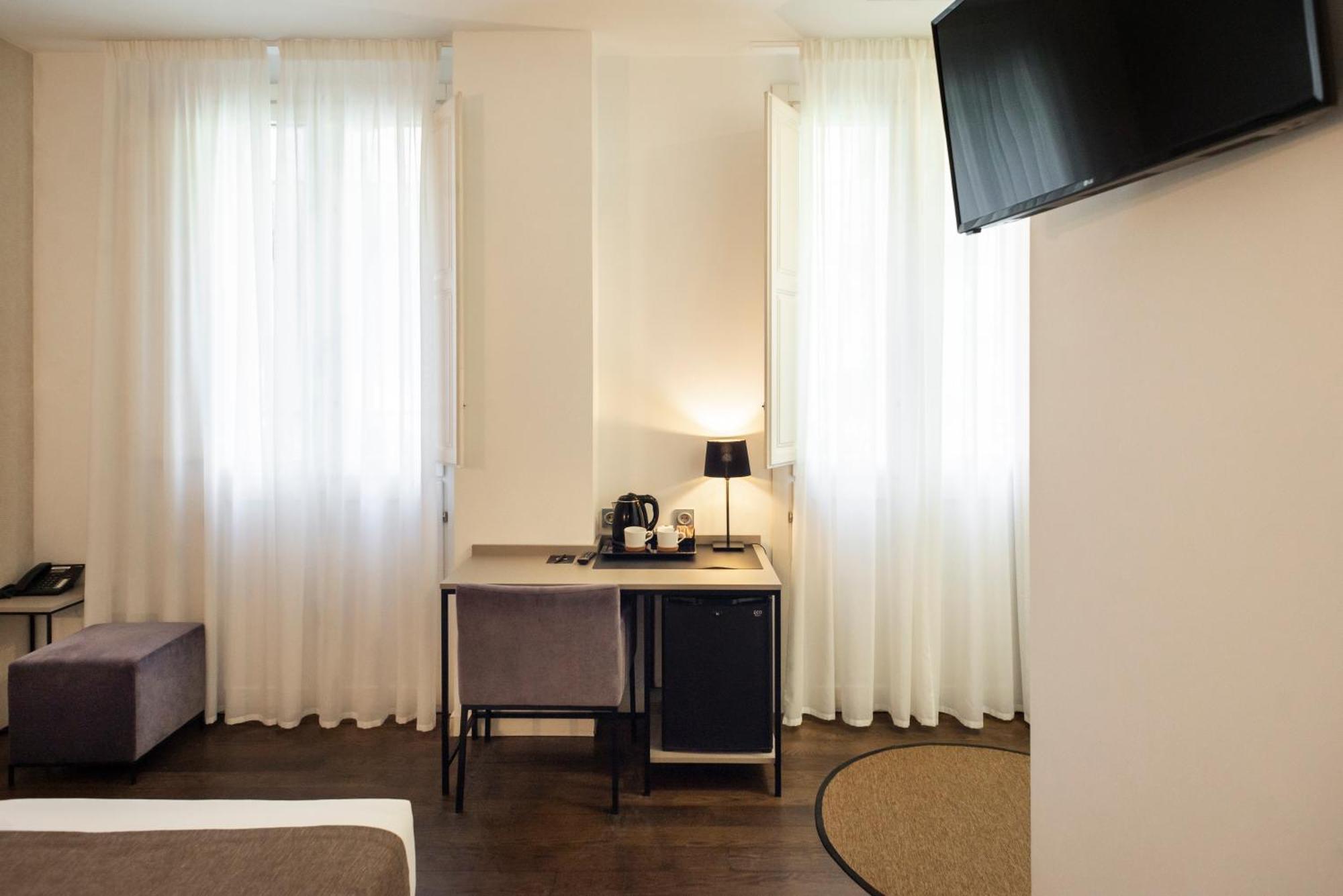Blanq Carmen Hotel
