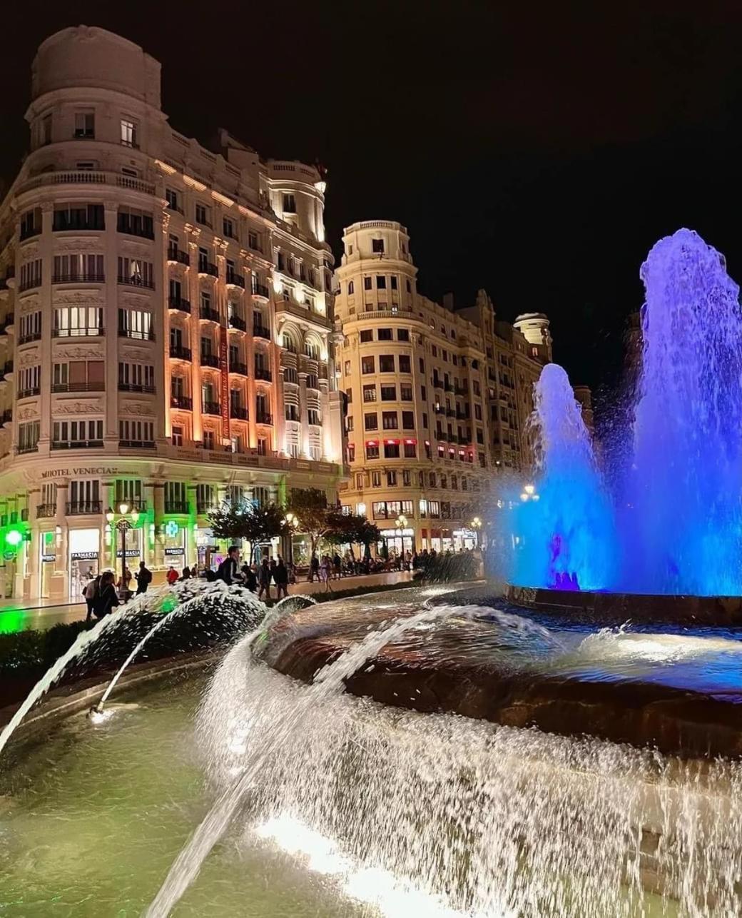 Privatunterkunft Mirador 1 Del Mercado - Con Bano Privado En El Centro De La Ciudad Vella Valencia