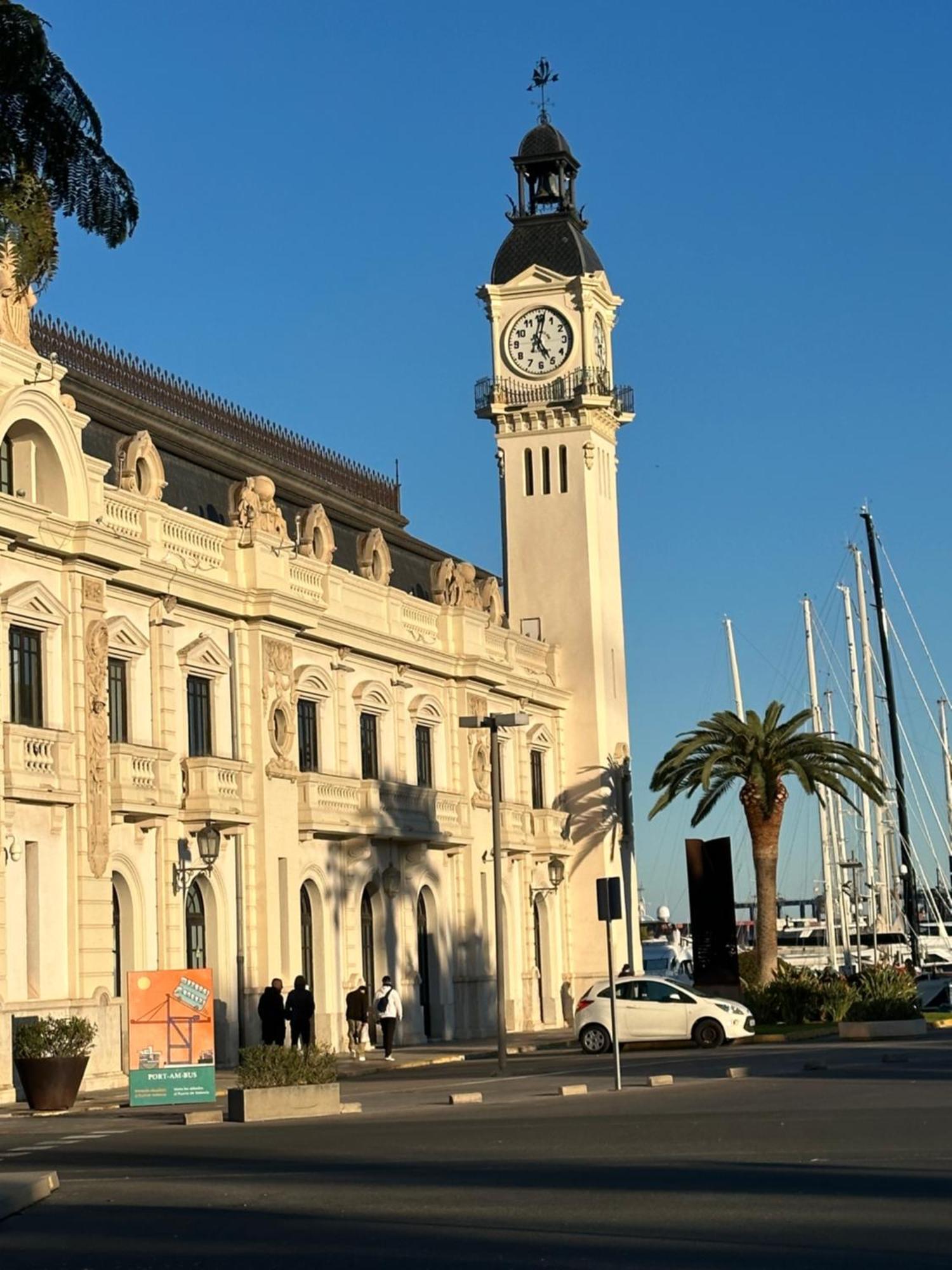 Privatunterkunft Mirador 1 Del Mercado - Con Bano Privado En El Centro De La Ciudad Vella
