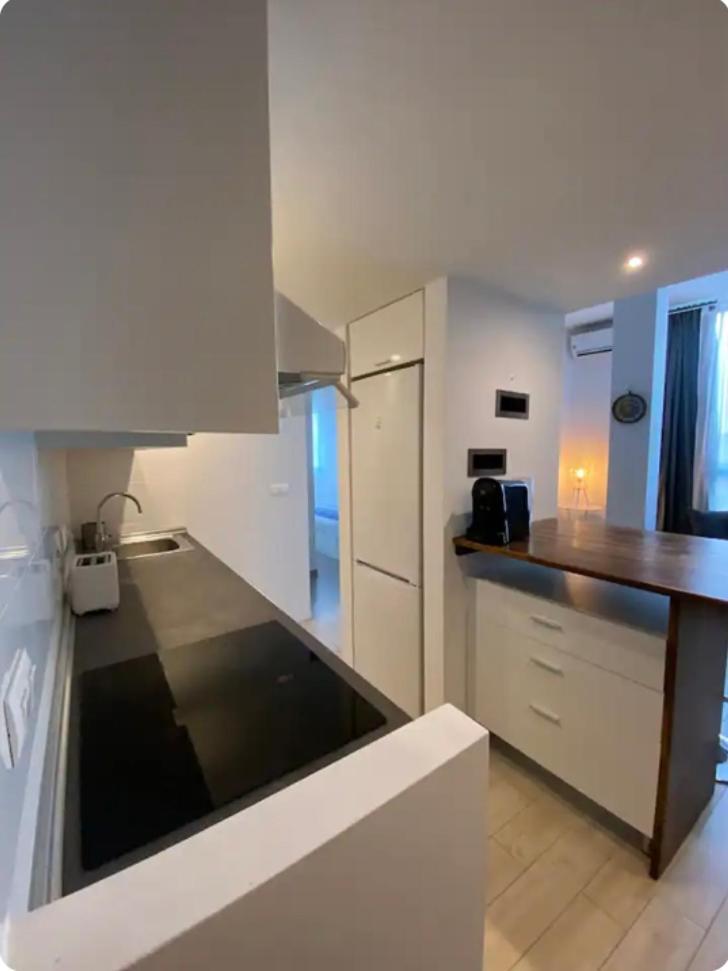Appartement Rent Aparts Milagrosa 1