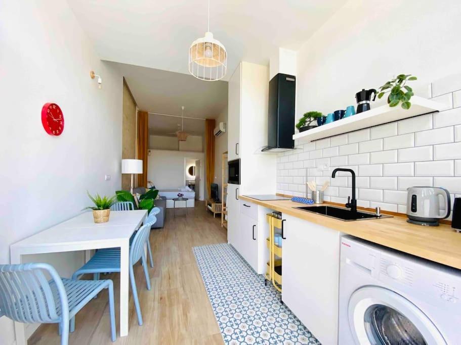 Beautiful Flat Next The * Valencia