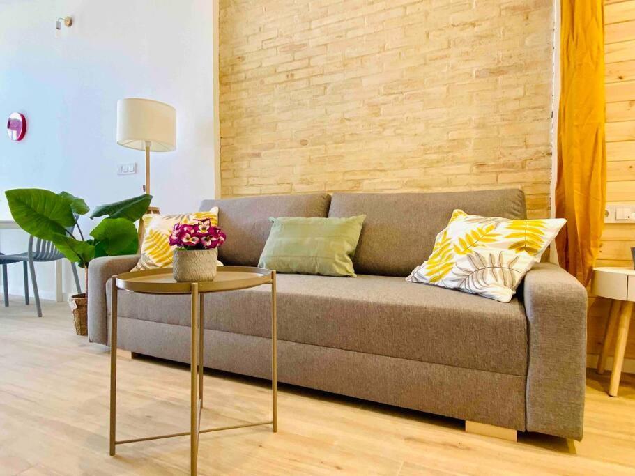 Appartement Beautiful Flat Next The Valencia