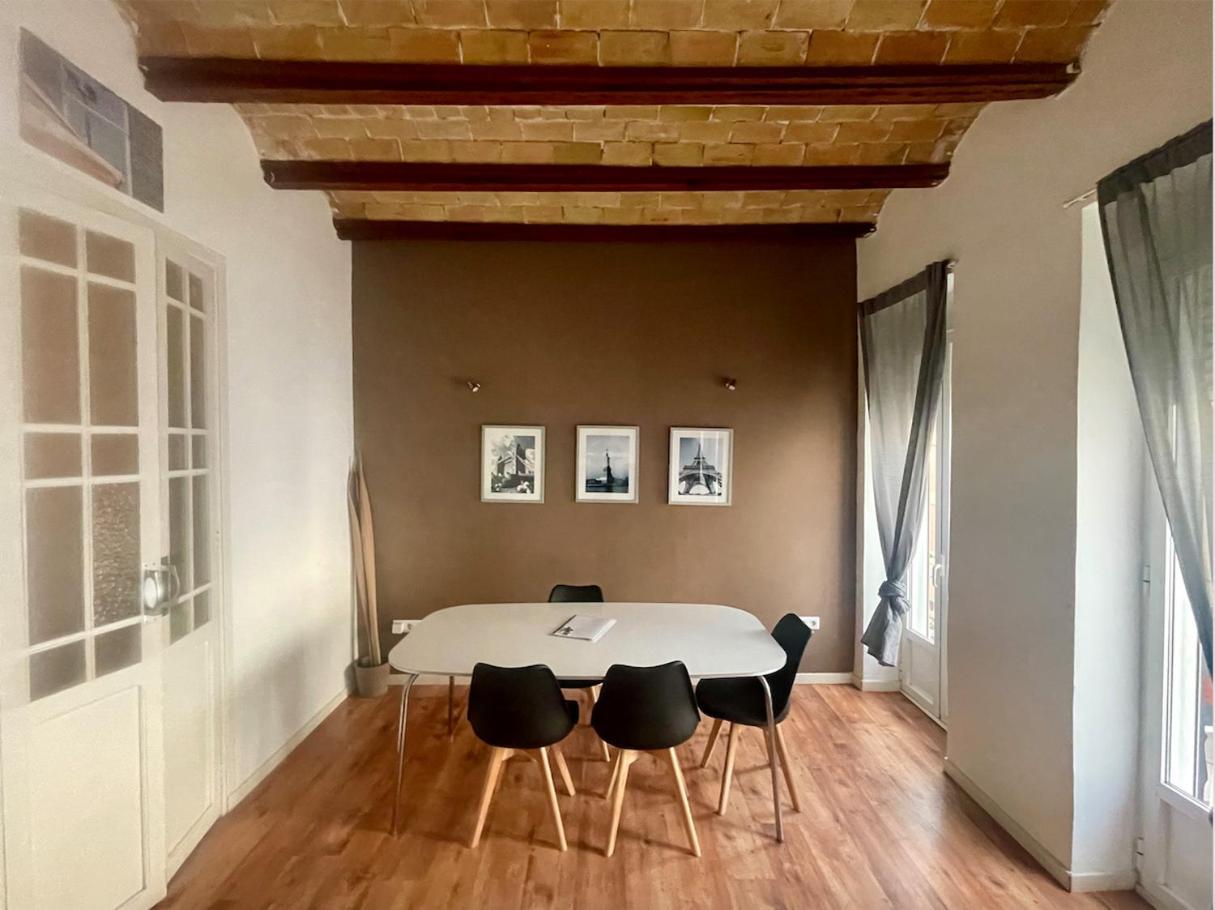 Calatrava Apartment *